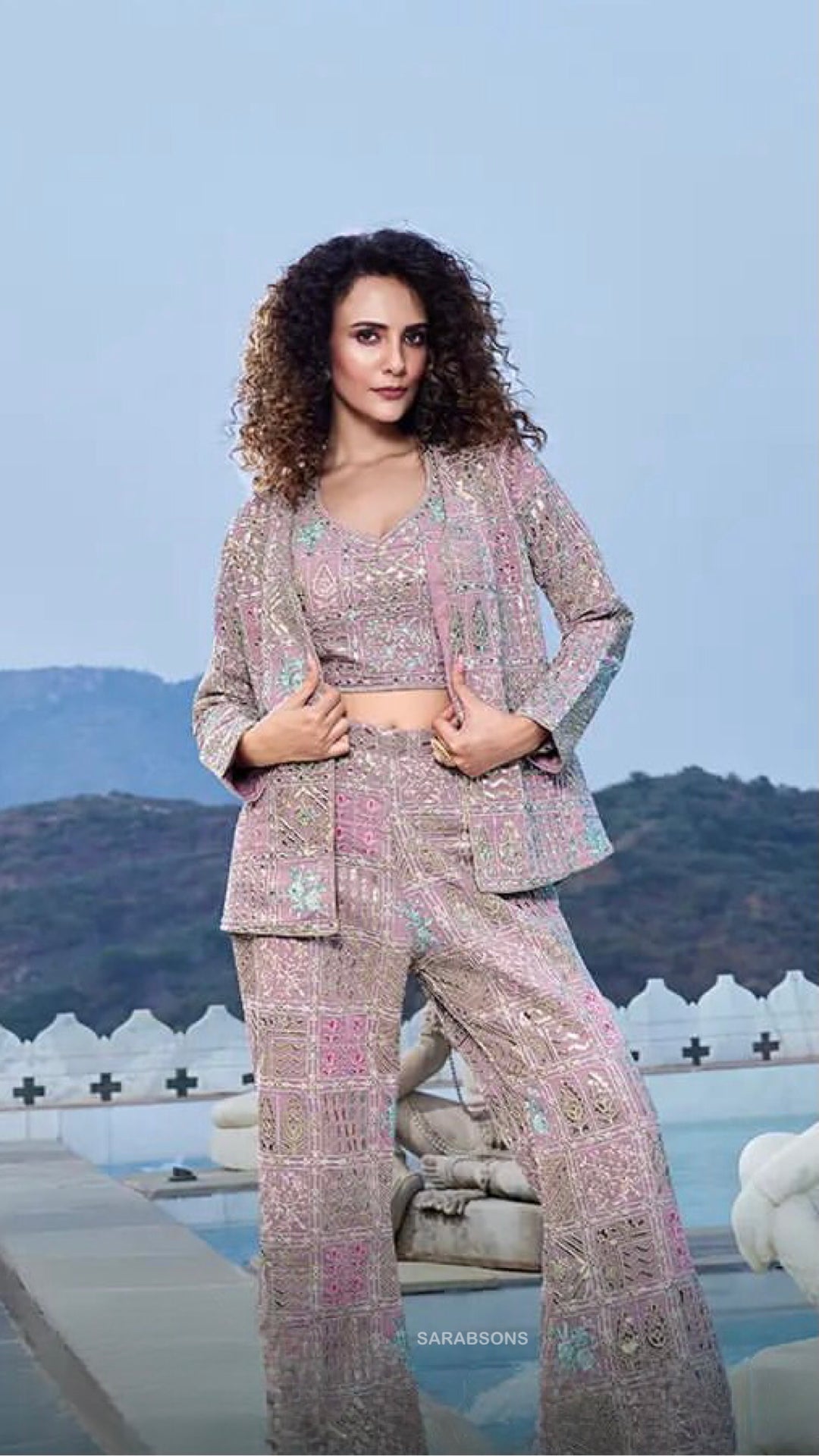Pant jubilant crop top with jacket
