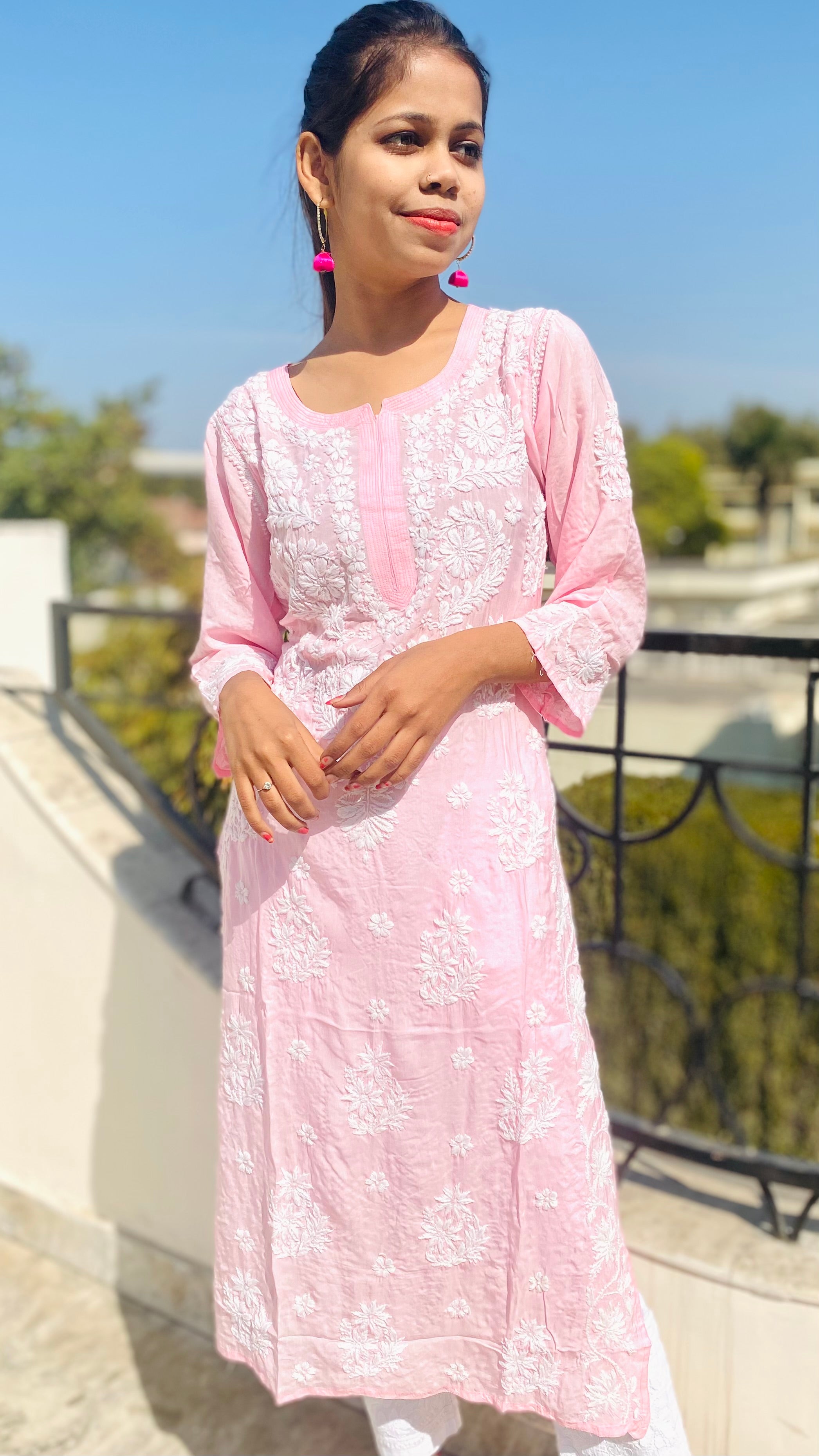 Lucknowi Chikankari Kurti Pink Modal Cotton – Chikirpolo